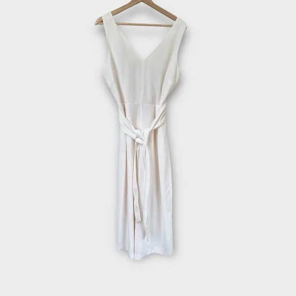 J.Crew 365 Wrap-tie Jumpsuit in Stretch Poplin White, size 10 - Picture 2 of 9
